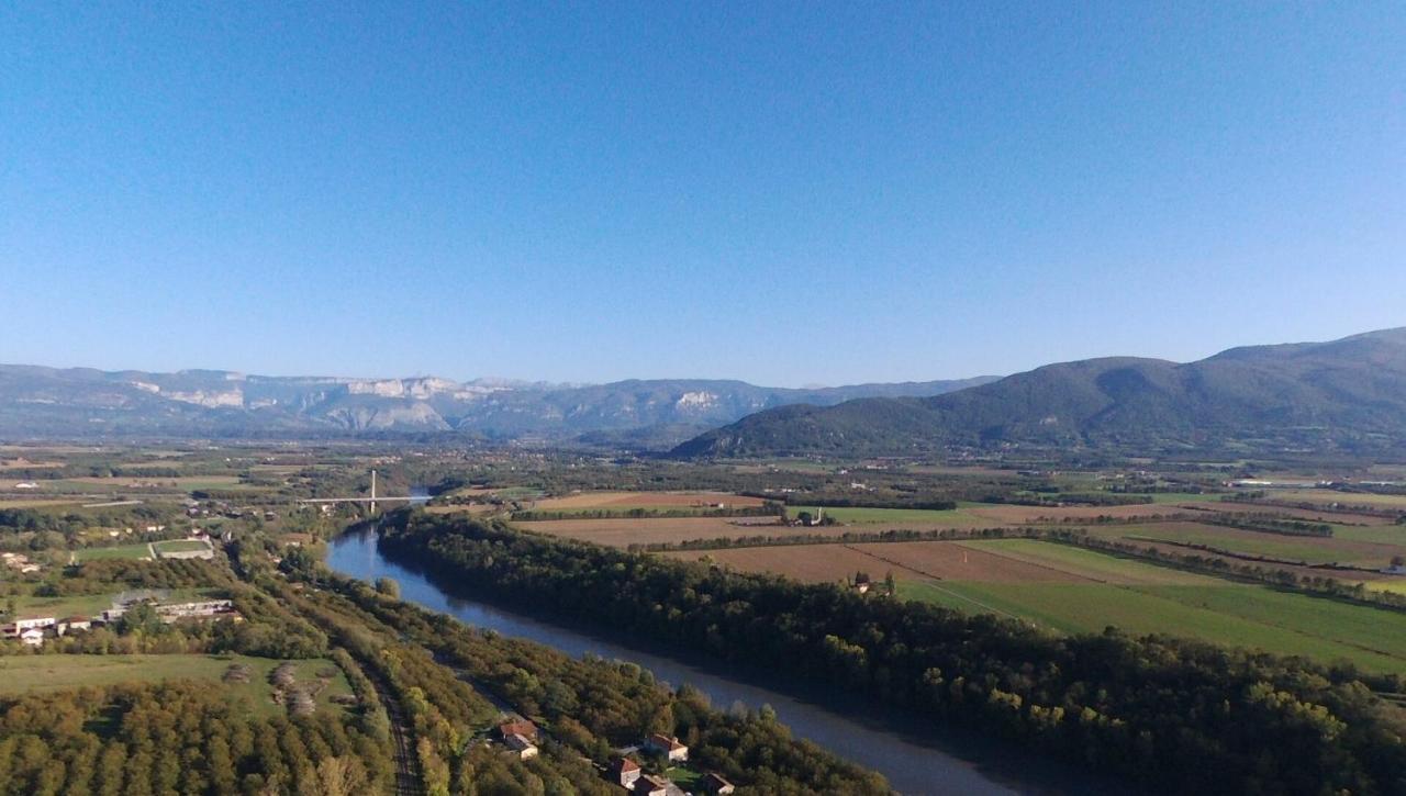 Chambres D'Hotes Le Cedre Bleu Saint-Lattier Zewnętrze zdjęcie