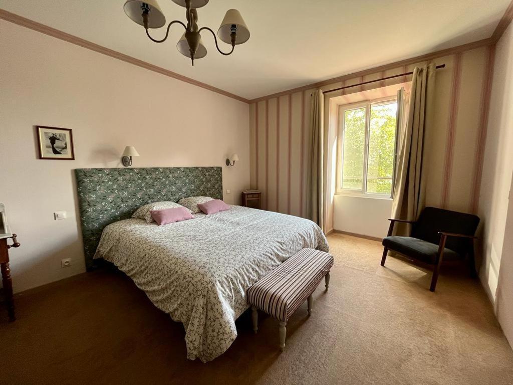 Chambres D'Hotes Le Cedre Bleu Saint-Lattier Zewnętrze zdjęcie